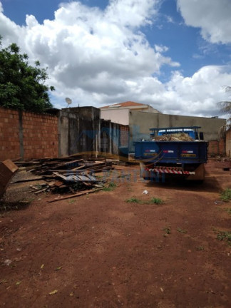 Terreno à Venda, 243 m² em Jardim Professor Antônio Paloc - Ribeirão Preto