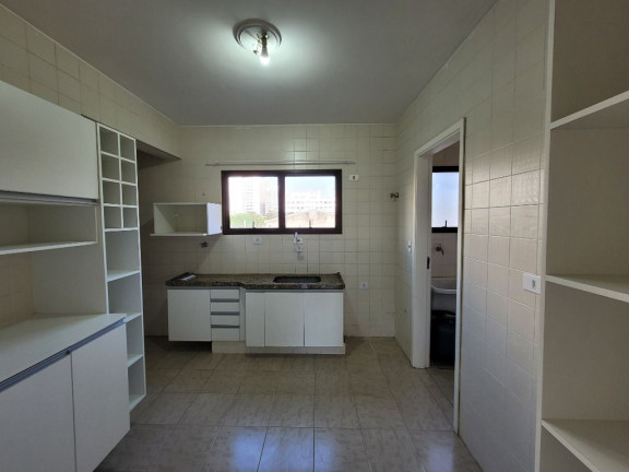 Imagem Apartamento com 3 Quartos à Venda, 80 m² em Pitangueiras - Guarujá Imagem Apartamento com 3 Quartos à Venda, 80 m² em Pitangueiras - Guarujá