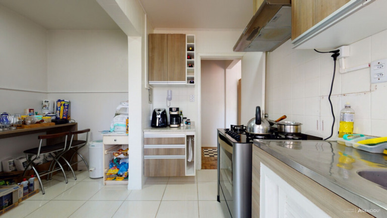 Imagem Imóvel com 2 Quartos à Venda, 69 m² em Floresta - Porto Alegre Imagem Imóvel com 2 Quartos à Venda, 69 m² em Floresta - Porto Alegre