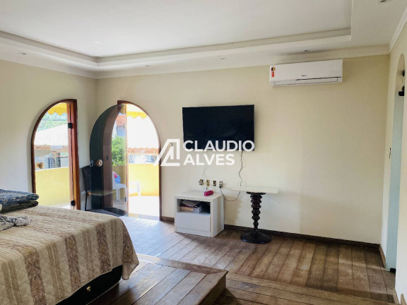Imagem Casa com 4 Quartos à Venda, 200 m² em Muchila - Feira De Santana Imagem Casa com 4 Quartos à Venda, 200 m² em Muchila - Feira De Santana