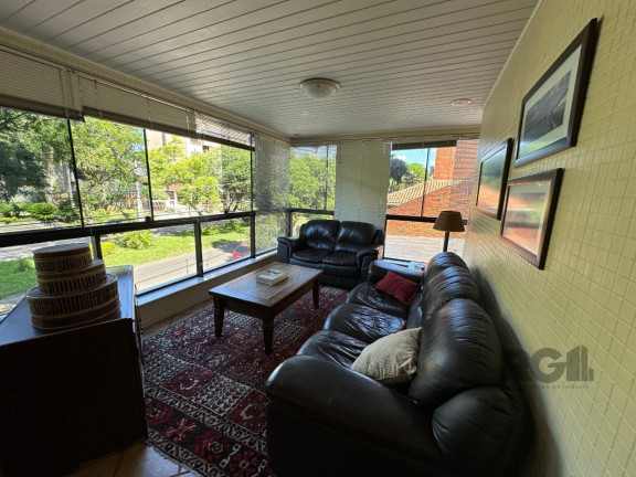 Imagem Apartamento com 3 Quartos à Venda, 172 m² em Jardim Lindóia - Porto Alegre
