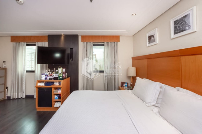 Imagem Apartamento com 1 Quarto à Venda, 30 m² em Vila Nova Conceição - São Paulo Imagem Apartamento com 1 Quarto à Venda, 30 m² em Vila Nova Conceição - São Paulo