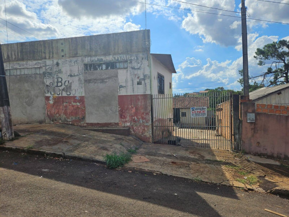 Imagem Casa com 2 Quartos à Venda, 396 m² em Jardim Cultura - Arapongas Imagem Casa com 2 Quartos à Venda, 396 m² em Jardim Cultura - Arapongas