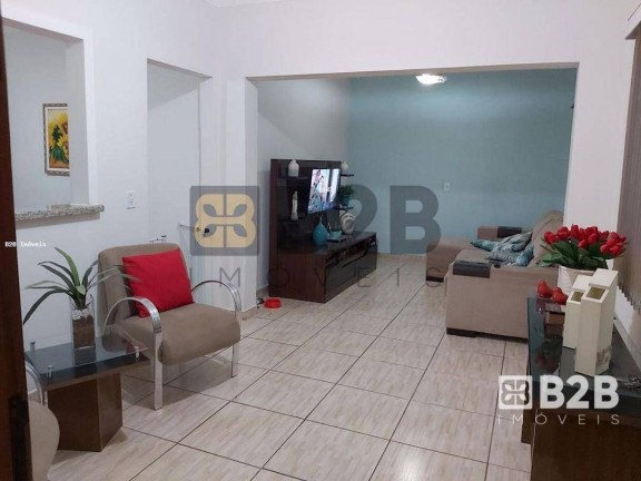 Imagem Casa com 3 Quartos à Venda, 150 m² em Vila Industrial - Bauru Imagem Casa com 3 Quartos à Venda, 150 m² em Vila Industrial - Bauru