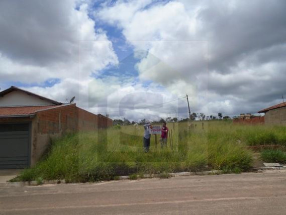 Imagem Terreno à Venda, 250 m² em Residencial Cedro - Botucatu