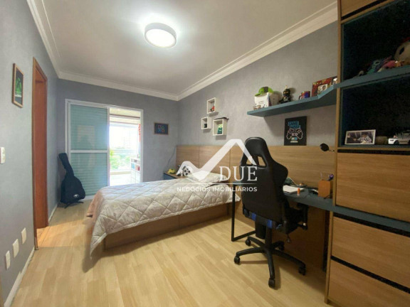 Imagem Apartamento com 3 Quartos à Venda, 227 m² em Embaré - Santos