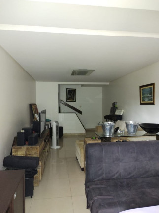 Imagem Casa com 2 Quartos à Venda, 165 m² em Parque Bela Vista - Salvador Imagem Casa com 2 Quartos à Venda, 165 m² em Parque Bela Vista - Salvador