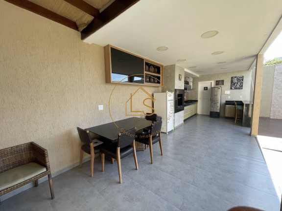 Imagem Casa de Condomínio com 3 Quartos à Venda, 180 m² em Nova São Pedro - São Pedro Da Aldeia