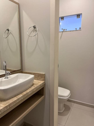 Imagem Sobrado com 3 Quartos à Venda, 148 m² em Floresta - Joinville