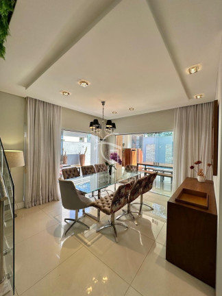 Imagem Casa com 3 Quartos à Venda,  em América - Joinville