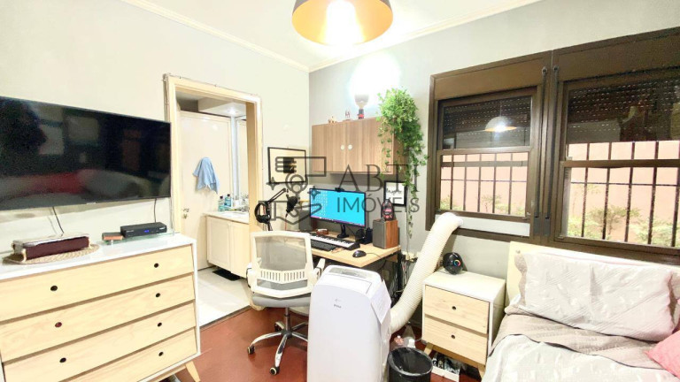 Imagem Apartamento com 4 Quartos à Venda, 130 m² em Moema - São Paulo