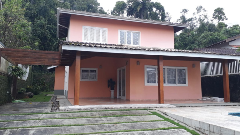 Casa com 3 Quartos à Venda, 190 m² em Parque Vivamar - Ubatuba