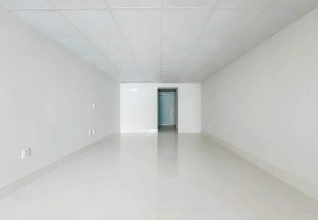 Imagem Sala Comercial à Venda, 80 m² em Pioneiros - Balneário Camboriú Imagem Sala Comercial à Venda, 80 m² em Pioneiros - Balneário Camboriú