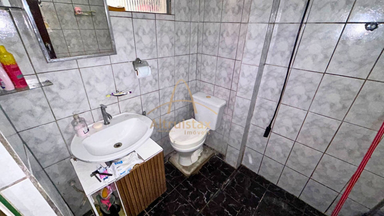 Imagem Casa com 3 Quartos à Venda, 270 m² em Presidente Altino - Osasco