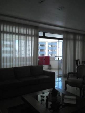 Imagem Apartamento com 3 Quartos à Venda, 135 m² em Itaigara - Salvador