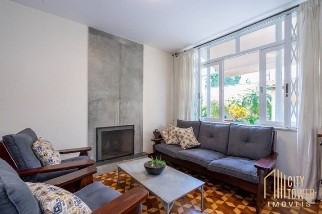 Imagem Casa com 4 Quartos à Venda, 375 m² em Moema - São Paulo