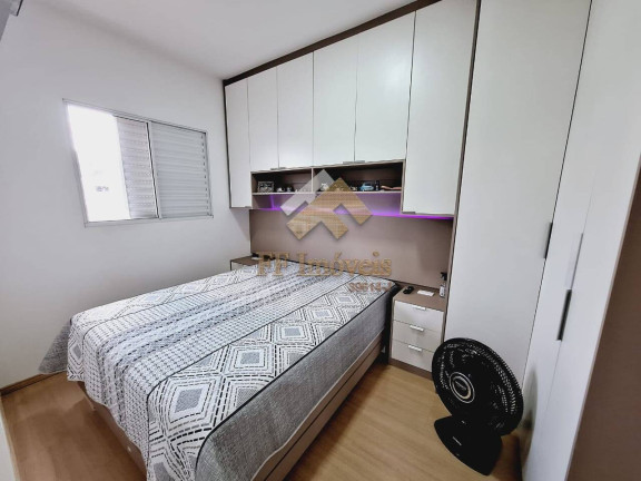 Imagem Apartamento com 2 Quartos à Venda,  em São Carlos