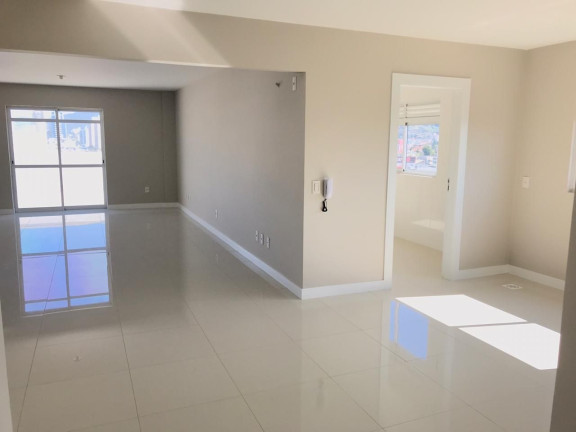 Imóvel com 3 Quartos à Venda, 250 m² em Centro - Palhoça
