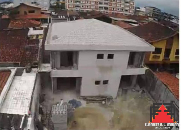 Imagem Casa com 3 Quartos à Venda, 135 m² em Vila Tupi - Praia Grande