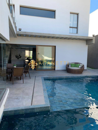 Imagem Casa com 5 Quartos à Venda, 472 m² em Alphaville Vespasiano - Vespasiano Imagem Casa com 5 Quartos à Venda, 472 m² em Alphaville Vespasiano - Vespasiano