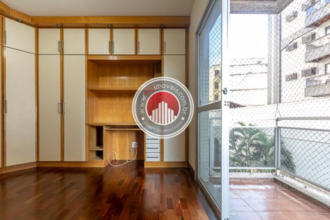 Imagem Apartamento com 3 Quartos à Venda, 138 m² em Tijuca - Rio De Janeiro Imagem Apartamento com 3 Quartos à Venda, 138 m² em Tijuca - Rio De Janeiro