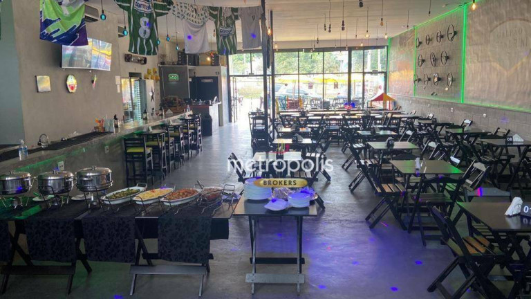 Sala Comercial à Venda ou Locação, 207 m² em Jardim São Caetano - São Caetano Do Sul