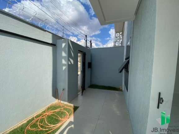 Imagem Casa com 3 Quartos à Venda, 100 m² em Loteamento Reserva Real - Montes Claros Imagem Casa com 3 Quartos à Venda, 100 m² em Loteamento Reserva Real - Montes Claros