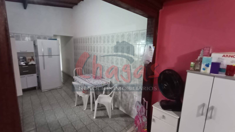 Imagem Casa com 4 Quartos à Venda, 200 m² em Travessão - Caraguatatuba Imagem Casa com 4 Quartos à Venda, 200 m² em Travessão - Caraguatatuba