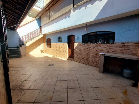 Imagem Casa com 3 Quartos à Venda, 256 m² em Parque Jaçatuba - Santo André Imagem Casa com 3 Quartos à Venda, 256 m² em Parque Jaçatuba - Santo André