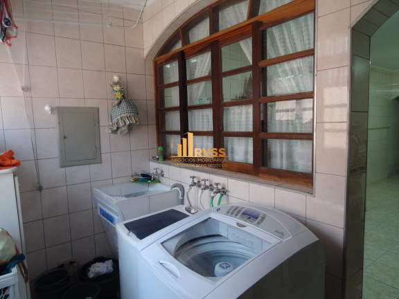 Imagem Sobrado com 3 Quartos à Venda, 250 m² em Vila Helena - Santo André Imagem Sobrado com 3 Quartos à Venda, 250 m² em Vila Helena - Santo André