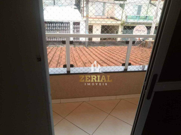 Imagem Casa com 3 Quartos à Venda, 140 m² em Vila Camilópolis - Santo André