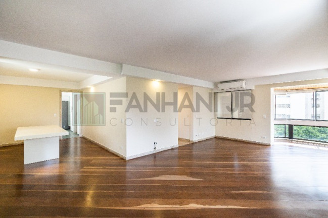 Imóvel com 3 Quartos à Venda, 156 m² em Jardim Europa - São Paulo