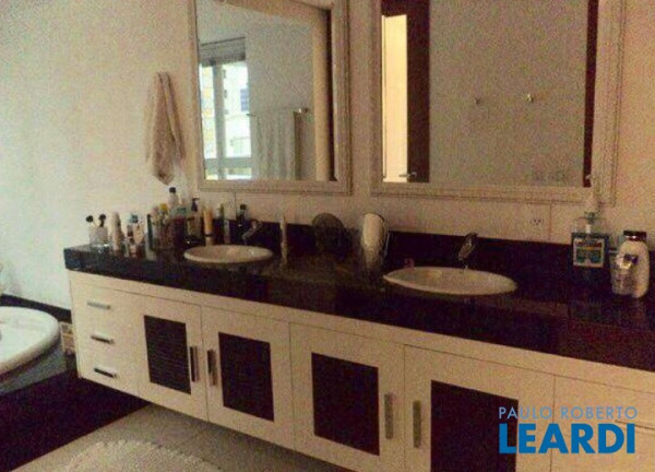 Imagem Apartamento com 2 Quartos para Alugar, 169 m² em Jardim - Santo André Imagem Apartamento com 2 Quartos para Alugar, 169 m² em Jardim - Santo André
