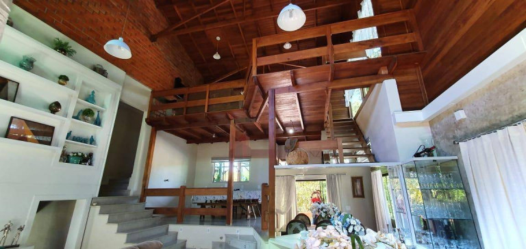 Imagem Casa com 3 Quartos à Venda, 250 m² em Quilometro 12 - Itajaí Imagem Casa com 3 Quartos à Venda, 250 m² em Quilometro 12 - Itajaí