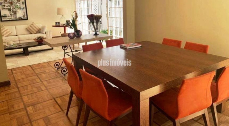 Imagem Casa com 4 Quartos à Venda, 380 m² em Vila Madalena - São Paulo Imagem Casa com 4 Quartos à Venda, 380 m² em Vila Madalena - São Paulo