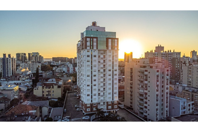Imagem Apartamento com 2 Quartos à Venda, 65 m² em Cidade Baixa - Porto Alegre Imagem Apartamento com 2 Quartos à Venda, 65 m² em Cidade Baixa - Porto Alegre