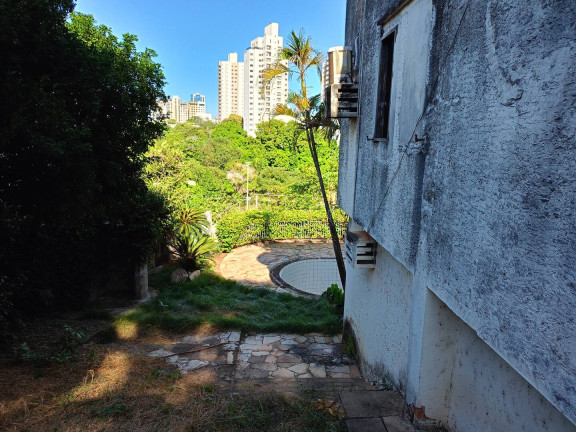 Imagem Sobrado com 5 Quartos à Venda, 1.490 m² em Quilombo - Cuiabá