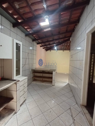 Imagem Casa com 3 Quartos à Venda, 200 m² em Maracanã - Anápolis