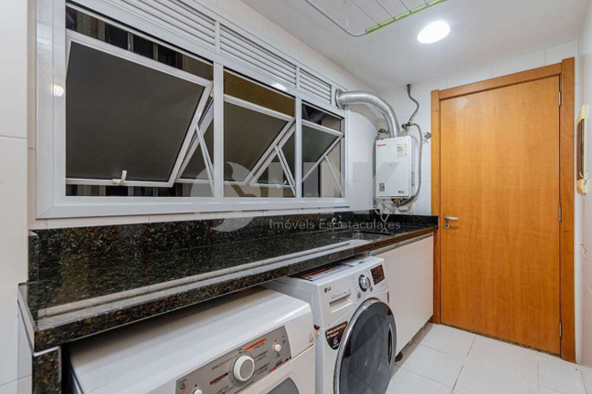 Imagem Apartamento com 3 Quartos à Venda, 141 m² em Jardim Europa - Porto Alegre Imagem Apartamento com 3 Quartos à Venda, 141 m² em Jardim Europa - Porto Alegre