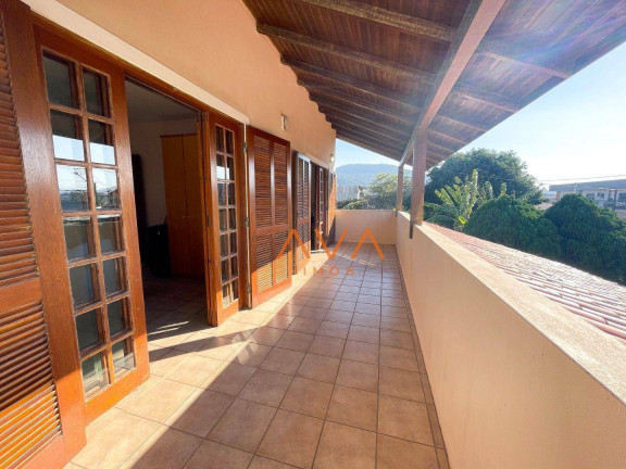 Imagem Casa com 4 Quartos à Venda, 300 m² em Ingleses - Florianópolis Imagem Casa com 4 Quartos à Venda, 300 m² em Ingleses - Florianópolis