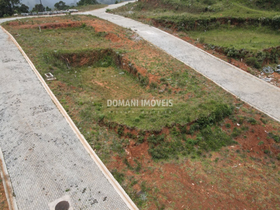 Imagem Terreno à Venda, 1.270 m² em Região Do Alto Do Capivari - Campos Do Jordão Imagem Terreno à Venda, 1.270 m² em Região Do Alto Do Capivari - Campos Do Jordão