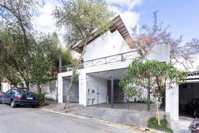 Casa com 5 Quartos à Venda, 257 m² em Morumbi - São Paulo
