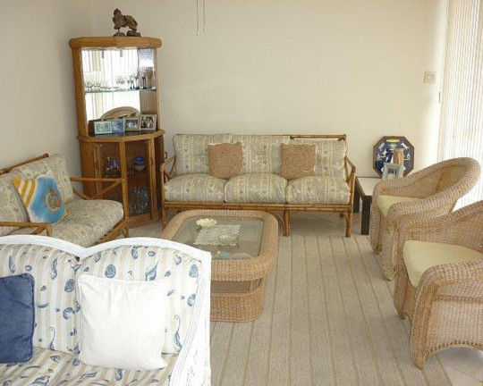 Imagem Apartamento com 3 Quartos à Venda, 190 m² em Pitangueiras - Guarujá