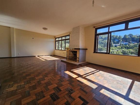 Imagem Casa com 4 Quartos à Venda, 320 m² em Parque Do Ingá - Teresópolis Imagem Casa com 4 Quartos à Venda, 320 m² em Parque Do Ingá - Teresópolis