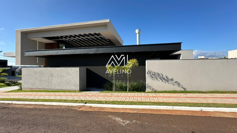 Imagem Casa de Condomínio com 5 Quartos à Venda, 255 m² em Jardim Noroeste - Campo Grande