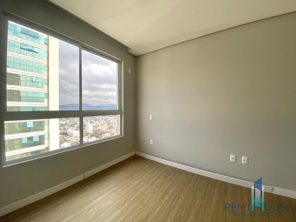 Imagem Apartamento com 4 Quartos à Venda, 143 m² em Centro - Balneário Camboriú Imagem Apartamento com 4 Quartos à Venda, 143 m² em Centro - Balneário Camboriú