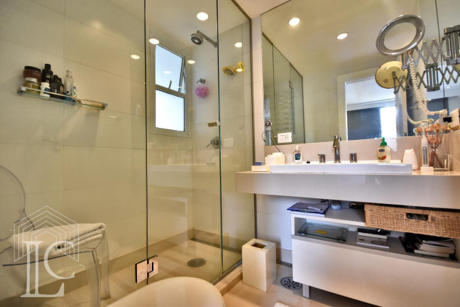 Imagem Apartamento com 3 Quartos à Venda, 181 m² em Moema - São Paulo