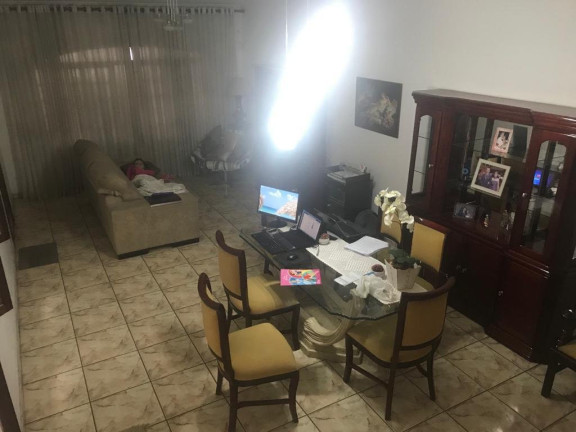 Imagem Casa com 3 Quartos à Venda, 225 m² em Jardim Vila Galvão - Guarulhos Imagem Casa com 3 Quartos à Venda, 225 m² em Jardim Vila Galvão - Guarulhos