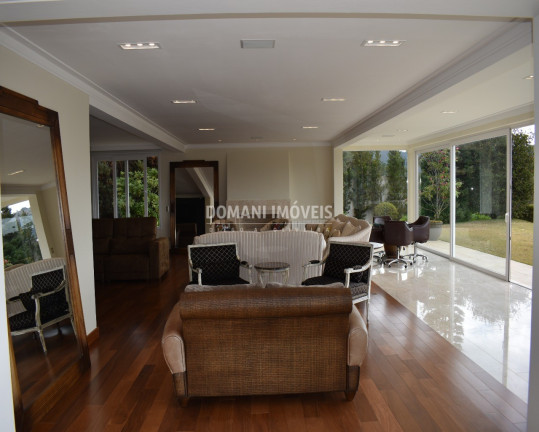Imagem Casa com 6 Quartos à Venda, 980 m² em Região De Capivari - Campos Do Jordão
