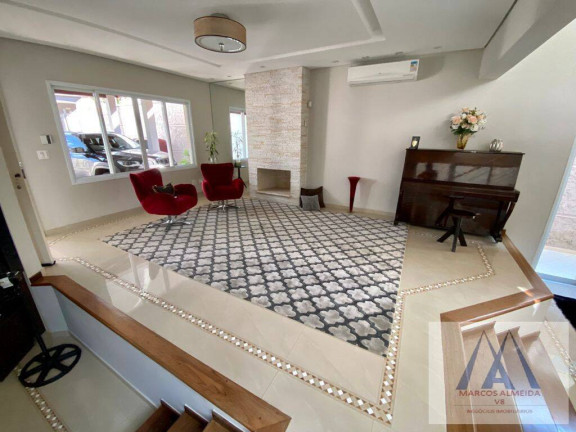Imagem Casa com 3 Quartos à Venda, 340 m² em Vila Oliveira - Mogi Das Cruzes